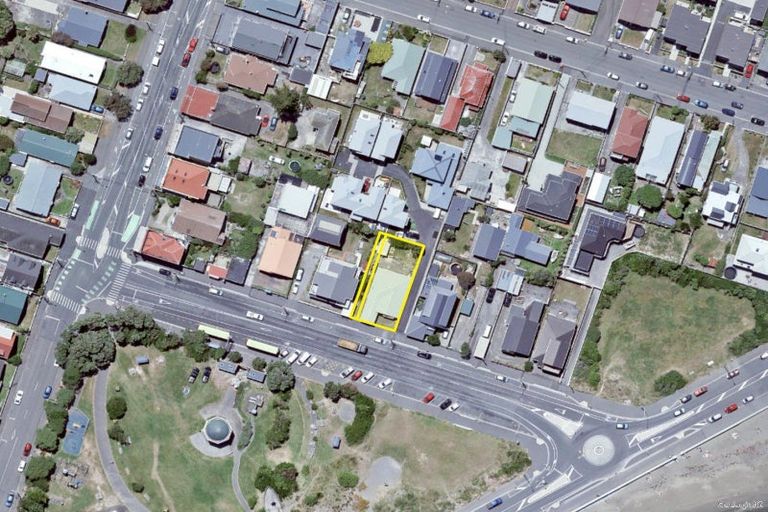 Photo of property in 22 Reef Street, Island Bay, Wellington, 6023