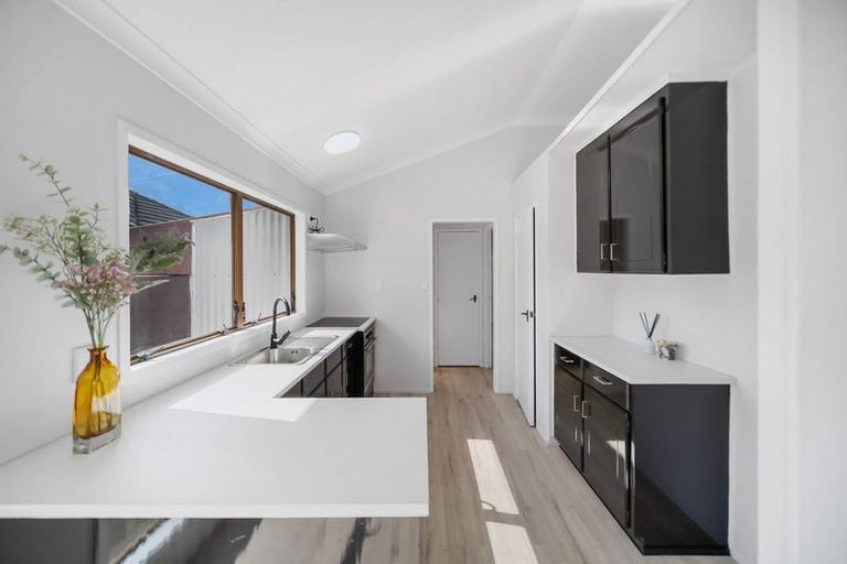 Photo of property in 1/45 Grove Road, Papakura, 2110