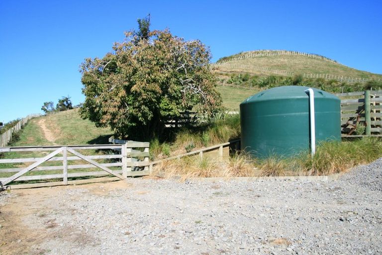 Photo of property in 196 Tarata Road, Inglewood, 4387