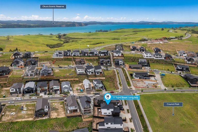 Photo of property in 17 Tupa Street, Long Bay, Auckland, 0630