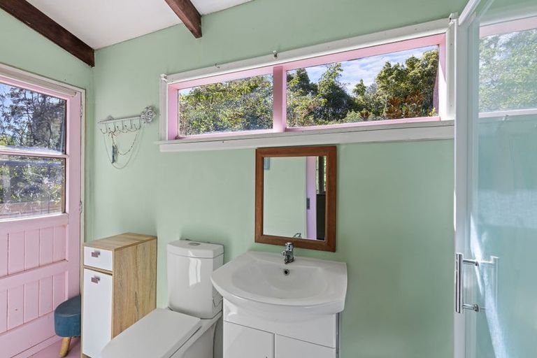 Photo of property in 31 Council Hill Road, Little River, 7591