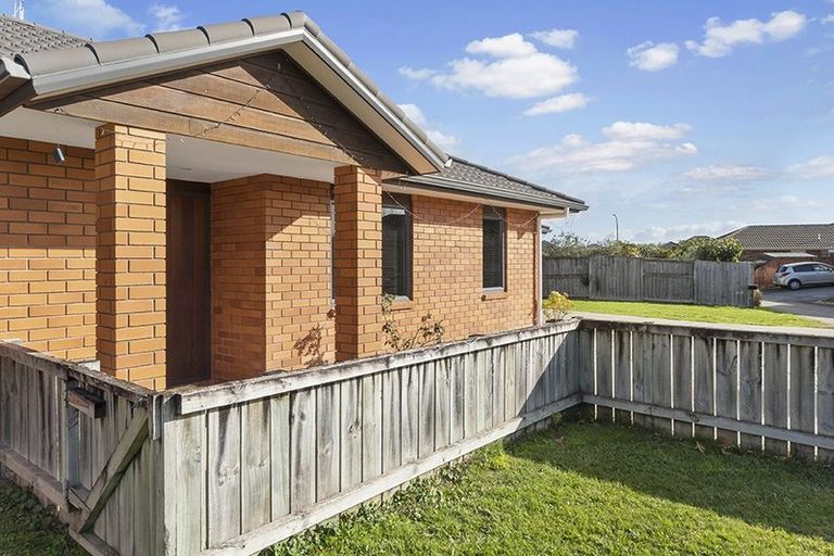 Photo of property in 5c Jasmine Place, Cambridge, 3434