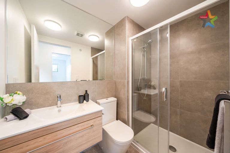 Photo of property in 69u6 Tiketike Way, Brooklyn, Wellington, 6021