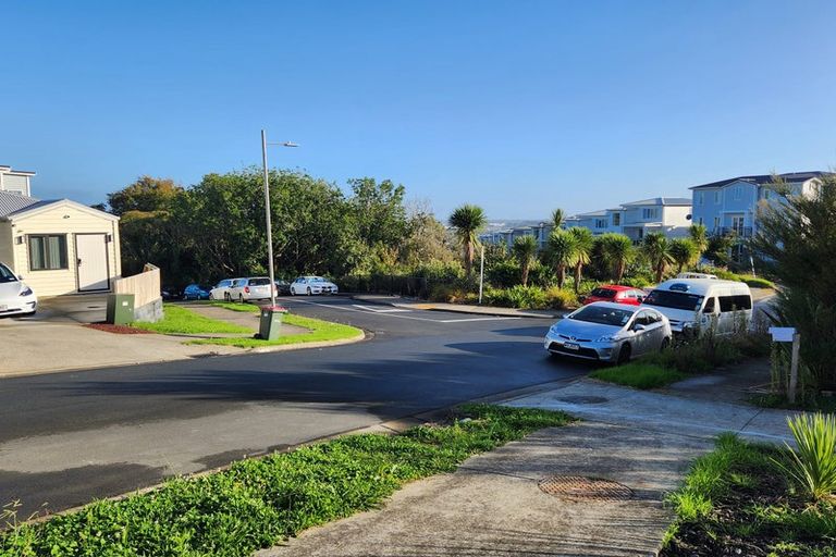 Photo of property in 70 Joseph Street, Flat Bush, Auckland, 2019