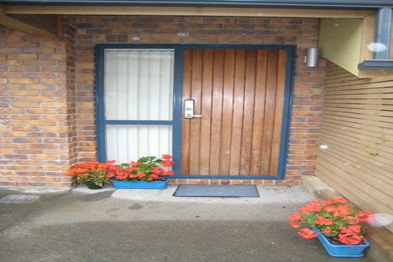 Photo of property in 46 Ballymore Drive, Pinehill, Auckland, 0632