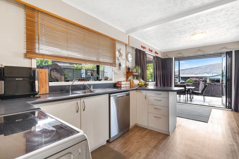 Photo of property in 1 Bata Place, Pomare, Rotorua, 3015