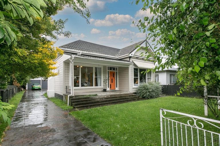 Photo of property in 702 Avenue Road West, Saint Leonards, Hastings, 4120