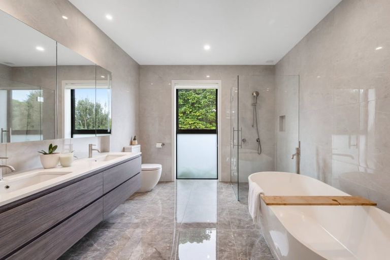 Photo of property in 67 Riordan Lane, Whitford, Manurewa, 2576