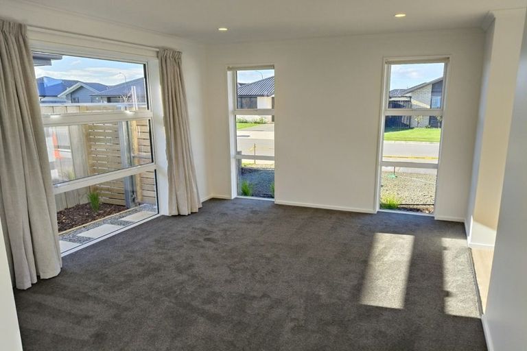 Photo of property in 5 Bob Robertson Drive, Woodend, 7610