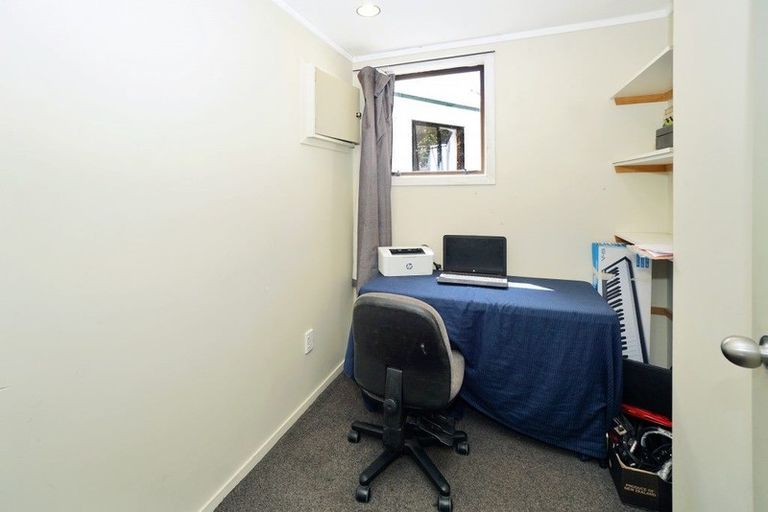 Photo of property in 10 Muir Place, Te Puke, 3119