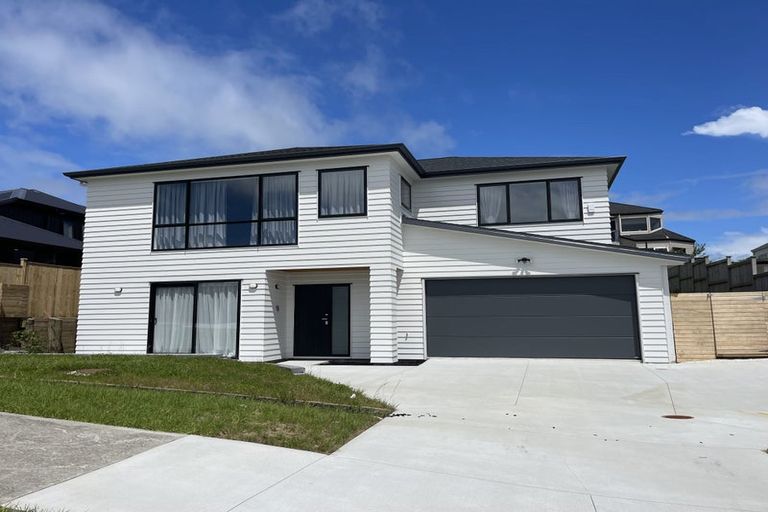 Photo of property in 35 Symes Drive, Red Beach, 0932