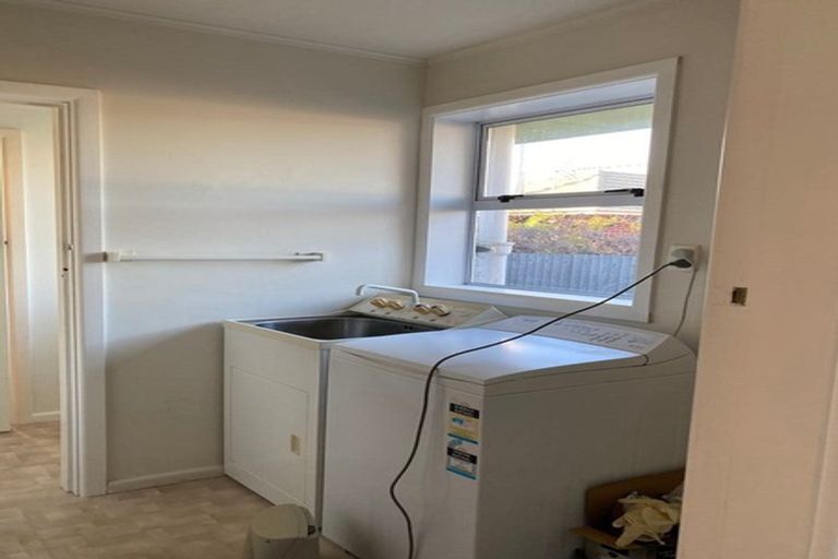 Photo of property in 31 Staveley Street, Avonhead, Christchurch, 8042