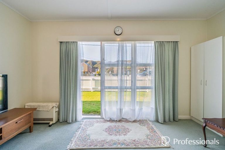 Photo of property in 1/1079 High Street, Taita, Lower Hutt, 5011
