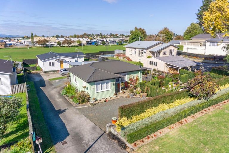 Photo of property in 69 Raeburne Street, Te Awamutu, 3800