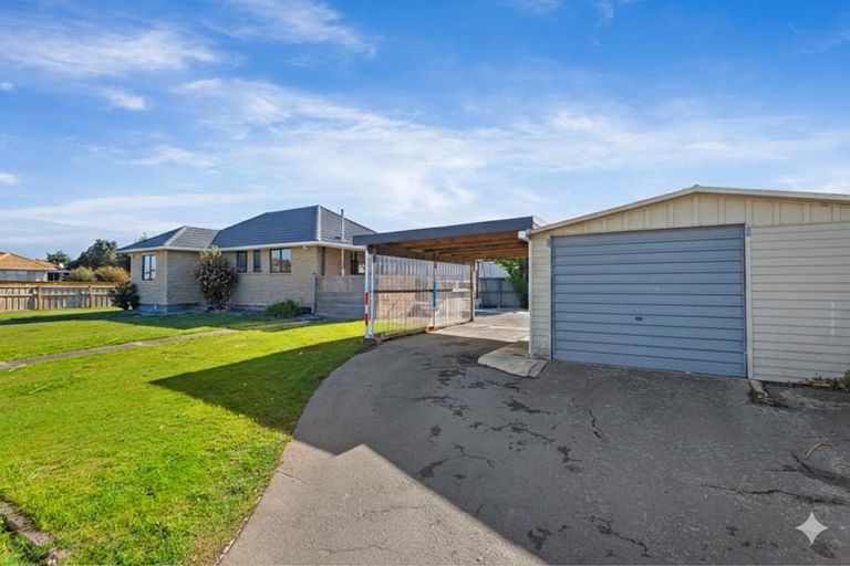 Photo of property in 73 Tauiwi Crescent, Hei Hei, Christchurch, 8042