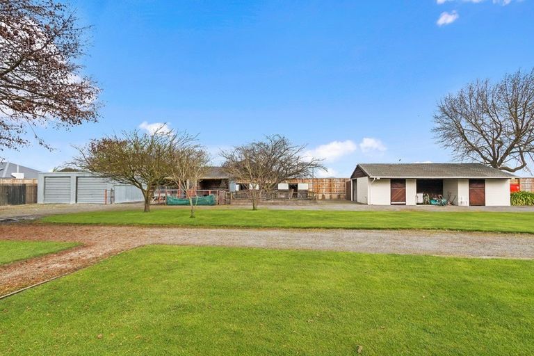 Photo of property in 280 Queen Elizabeth Ii Drive, Mairehau, Christchurch, 8052