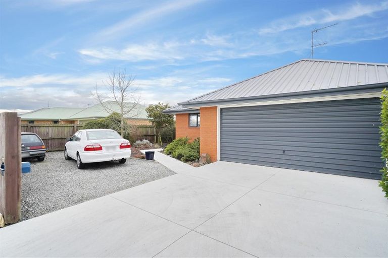 Photo of property in 6a Pentecost Road, Rangiora, 7400