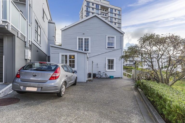 Photo of property in 41 Nairn Street, Mount Cook, Wellington, 6011