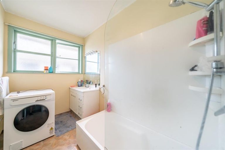 Photo of property in 222 Taita Drive, Avalon, Lower Hutt, 5011