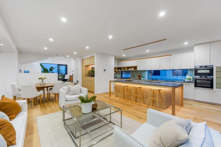 Photo of property in 17 Tupa Street, Long Bay, Auckland, 0630