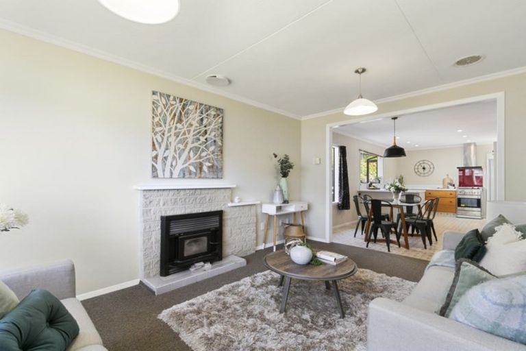 Photo of property in 68 Lees Grove, Wainuiomata, Lower Hutt, 5014