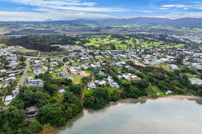 Photo of property in 53 Eveline Street, Mangawhai Heads, Mangawhai, 0505