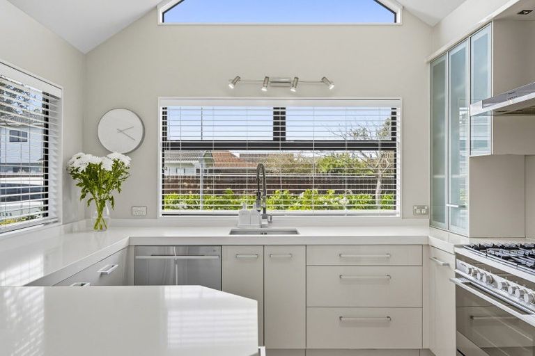 Photo of property in 4 Beach Haven Place, Paraparaumu Beach, Paraparaumu, 5032