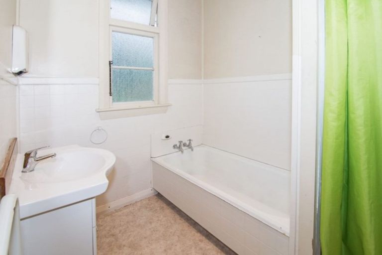 Photo of property in 203 Dixon Street, Masterton, 5810