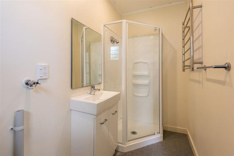 Photo of property in 4a/8 Howard Street, Mount Cook, Wellington, 6021