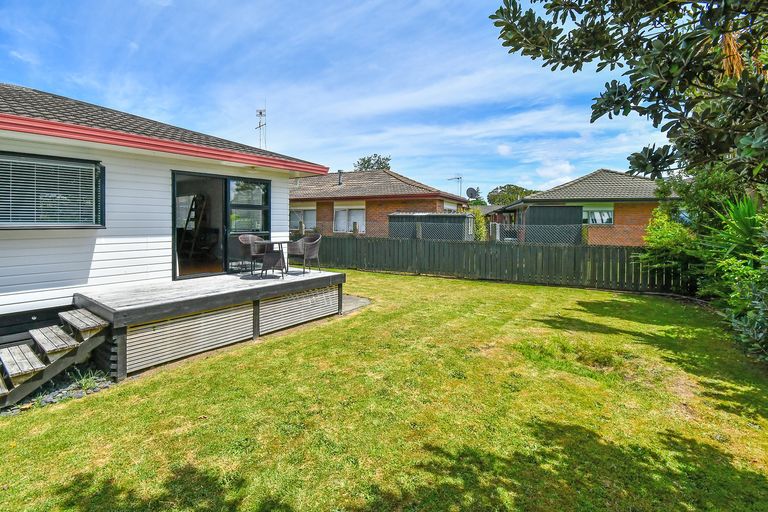 Photo of property in 13b Youngs Road, Papakura, 2110