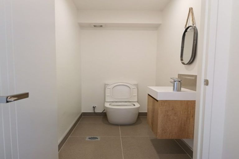 Photo of property in 17c Scott Road, Hobsonville, Auckland, 0616