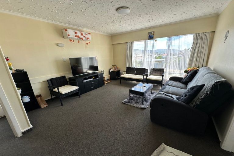 Photo of property in 327 Adelaide Road, Newtown, Wellington, 6021