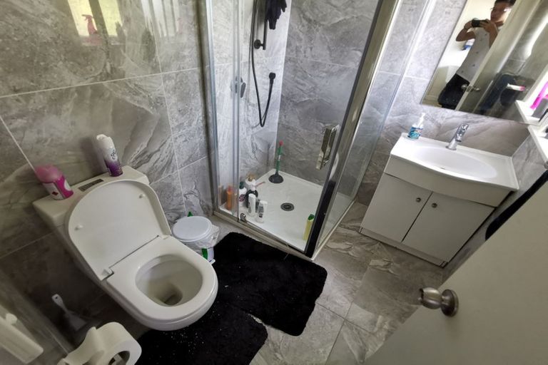 Photo of property in 33 Rata Street, New Lynn, Auckland, 0600