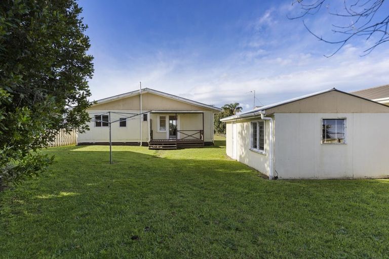 Photo of property in 115 Kiwi Road, Whangamata, 3620