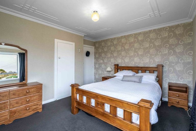 Photo of property in 18 Ballantrae Street, Wallacetown, 9816