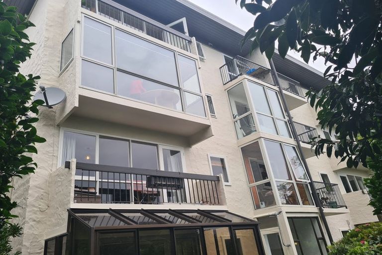 Photo of property in 116f5 Mairangi Road, Wilton, Wellington, 6012