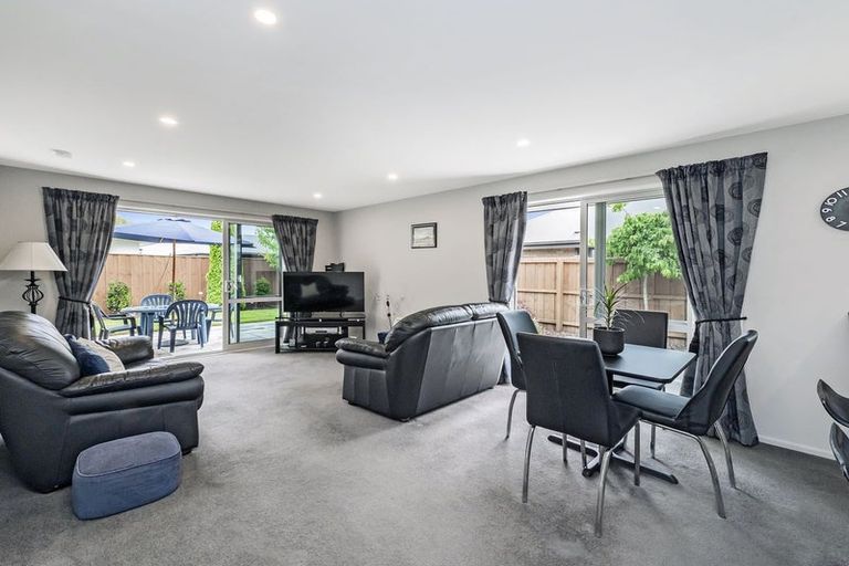 Photo of property in 35 Burford Way, Rolleston, 7615