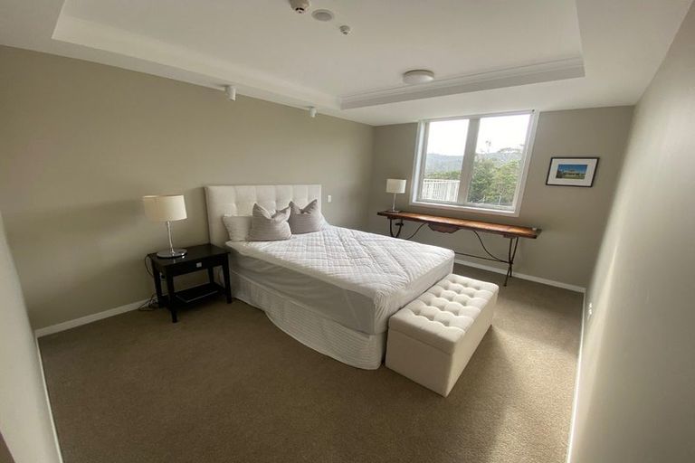 Photo of property in 172 Landmark Terrace, Orewa, 0931