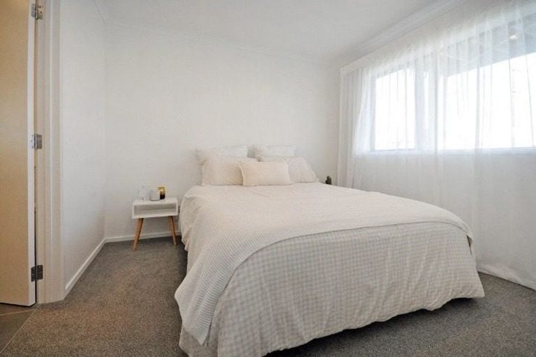 Photo of property in 25/1 Scott Road, Hobsonville, Auckland, 0616