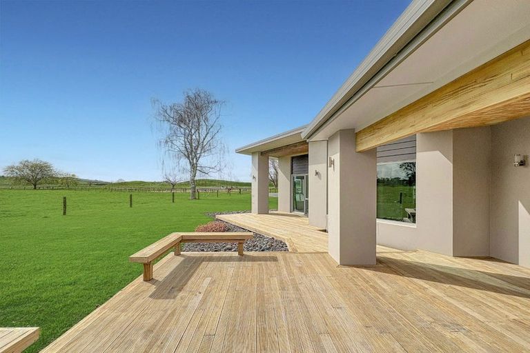 Photo of property in 2532 River Road, Horsham Downs, Hamilton, 3281