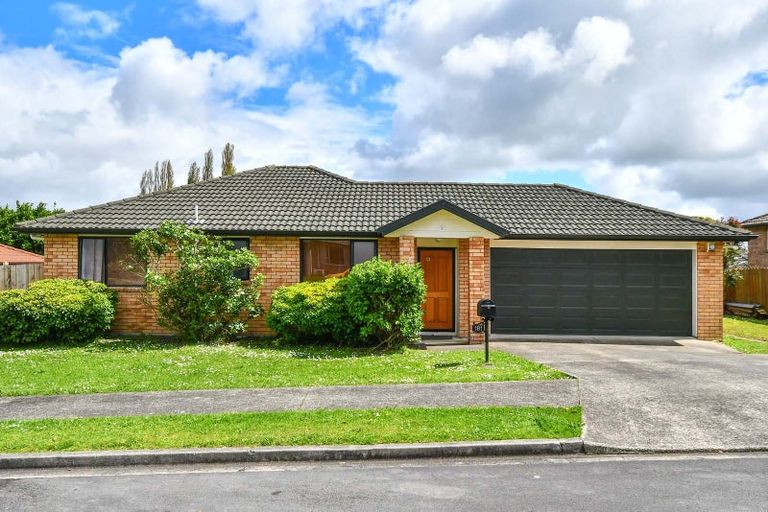 Photo of property in 181 Keri Vista Rise, Papakura, 2110