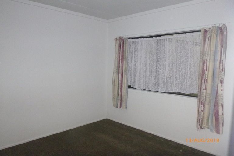 Photo of property in 40 Clyma Place, Massey, Auckland, 0614