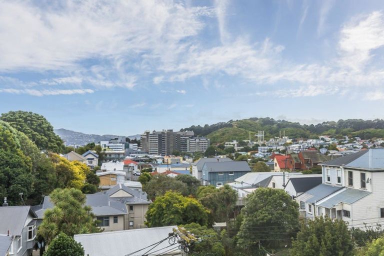 Photo of property in Altar Apartments, 69/120u Rintoul Street, Newtown, Wellington, 6021