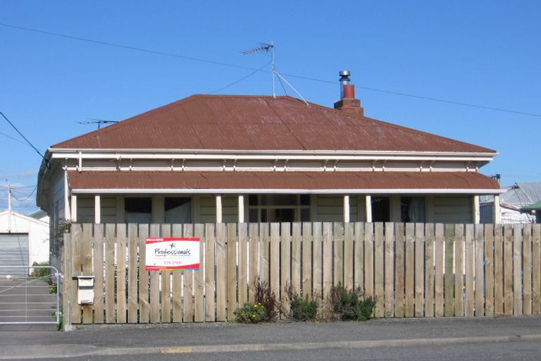 Photo of property in 77 Bentley Street, Masterton, 5810