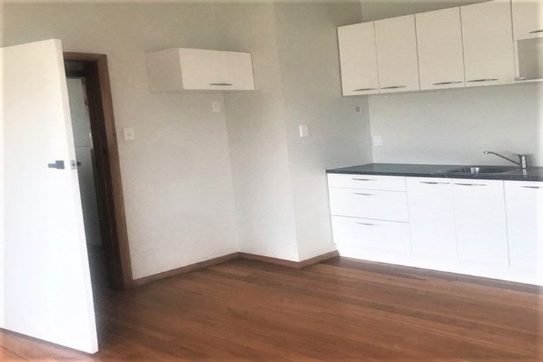 Photo of property in 8 Maire Street, Levin, 5510
