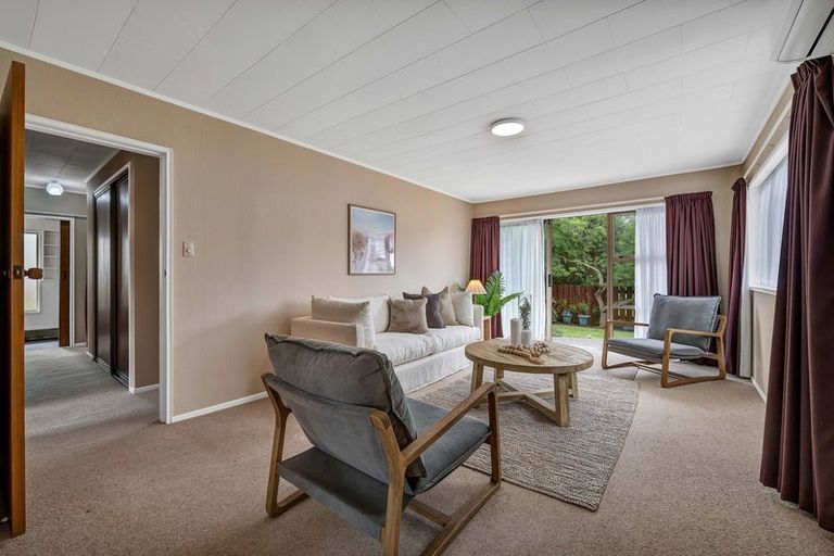 Photo of property in 30b Tukapa Street, Westown, New Plymouth, 4310