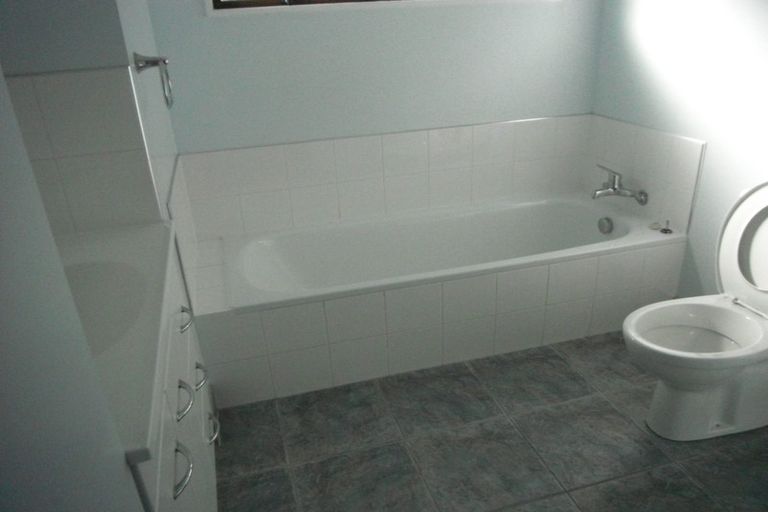 Photo of property in 21 Spyglass Lane, Whitby, Porirua, 5024