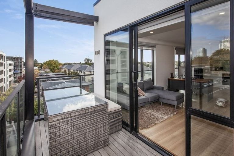 Photo of property in 401/194 Worcester Street, Christchurch Central, Christchurch, 8011