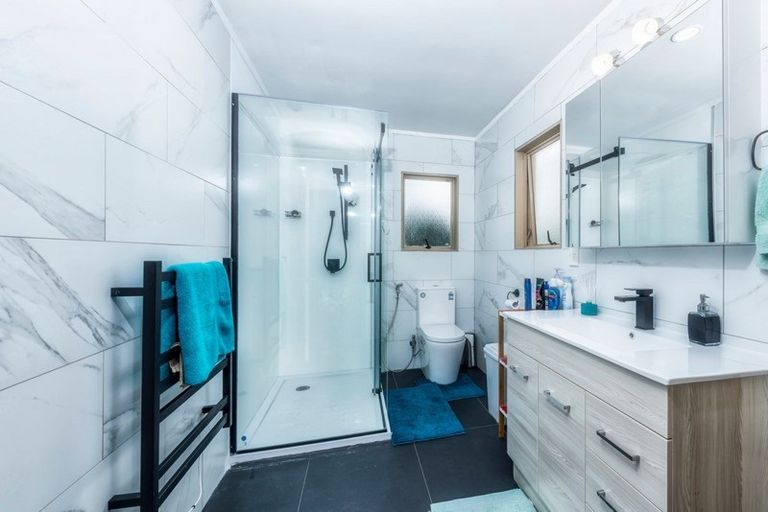 Photo of property in 29 Marinich Drive South, Ranui, Auckland, 0612