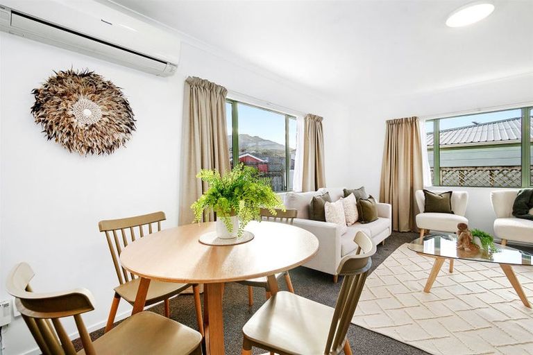 Photo of property in 13 Rawson Street, Tawa, Wellington, 5028